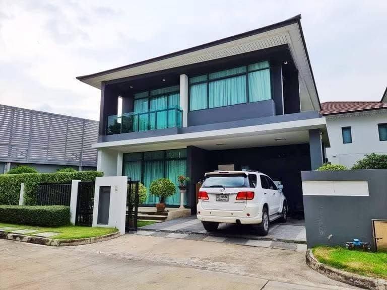 曼谷克里塔 4室3卫别墅 出租